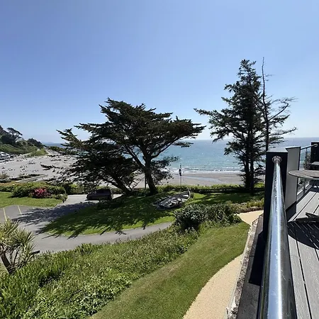 Ocean Waves - Mount Brioni